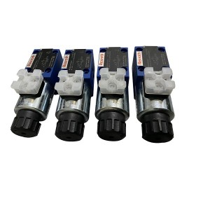 Solenoid directional control valve DG4V-3-2A-VM-U-SA7-60